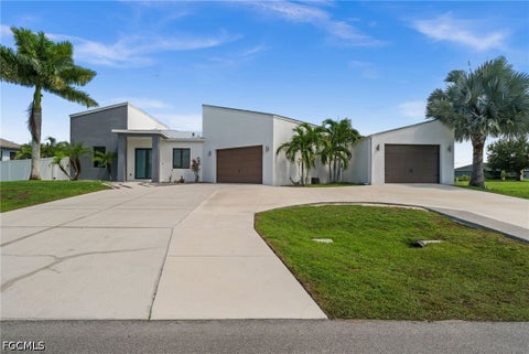 Tiny photo for 1007 NW 16th Place, Cape Coral, FL 33993 (MLS # 2026038994)