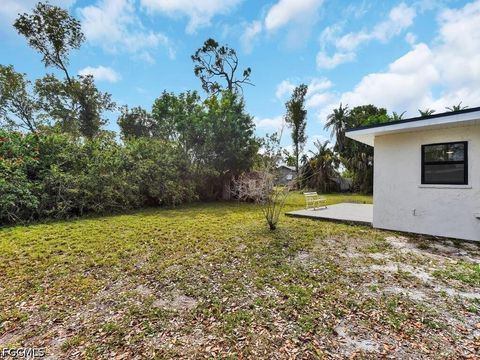 Tiny photo for 2224 Aldridge Avenue, Fort Myers, FL 33907 (MLS # 2026019999)