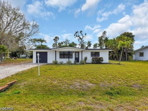 Tiny photo for 2224 Aldridge Avenue, Fort Myers, FL 33907 (MLS # 2026019999)