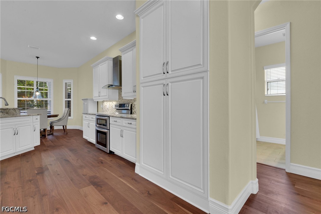 11620 Spoonbill Lane