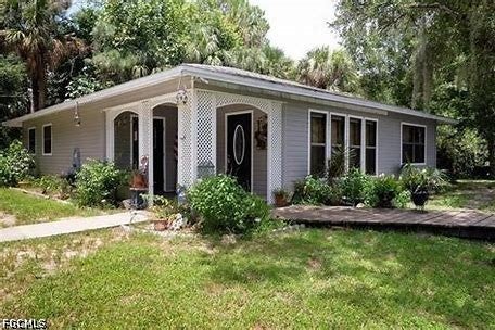 Tiny photo for North Fort Myers, FL 33917 (MLS # 2026039399)