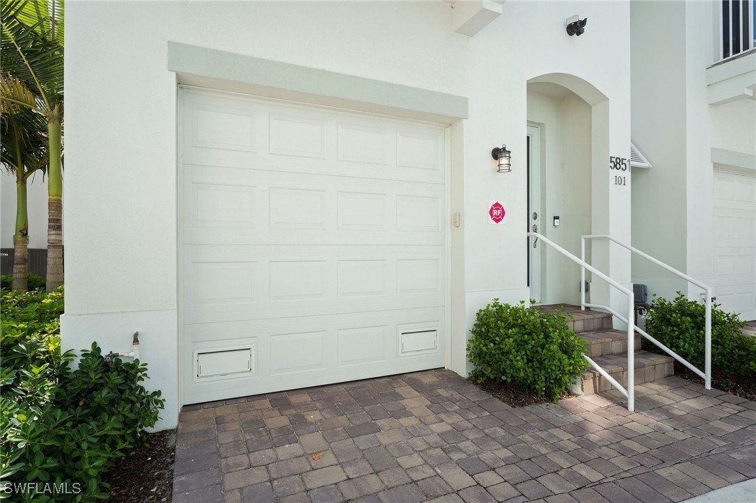 5851 Shell Cove Drive 101A