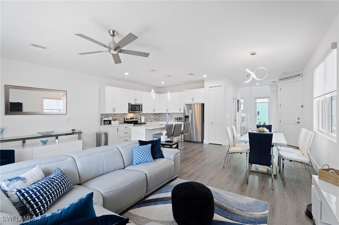 5851 Shell Cove Drive 101A