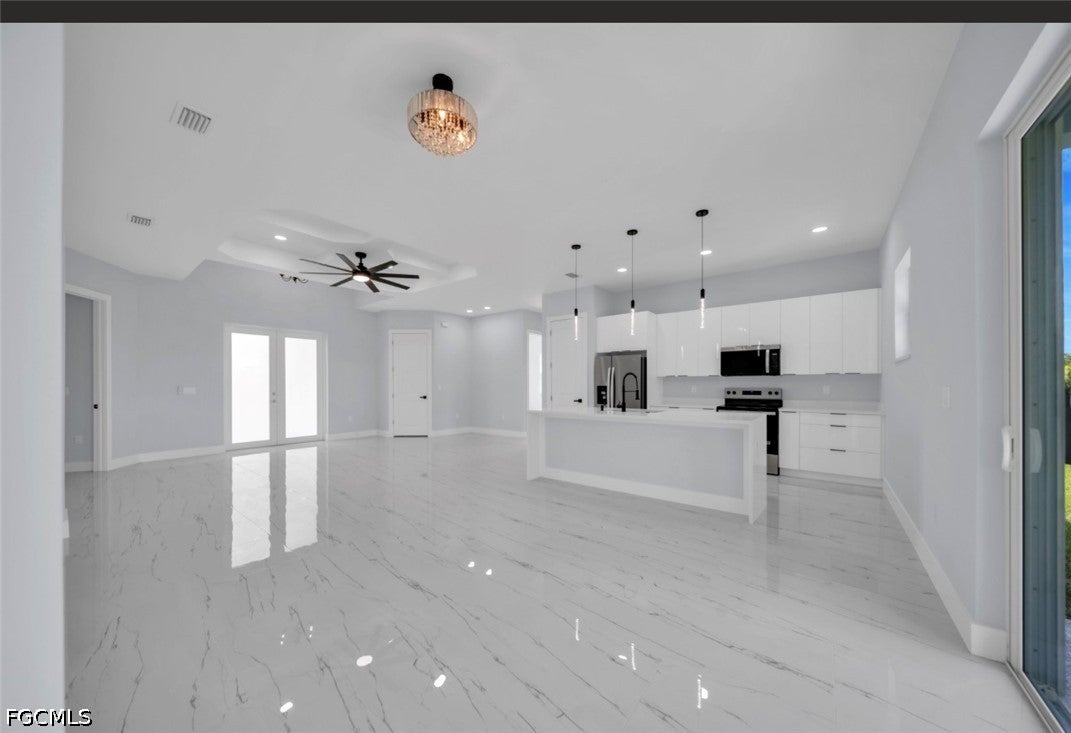 2704 15th Street SW