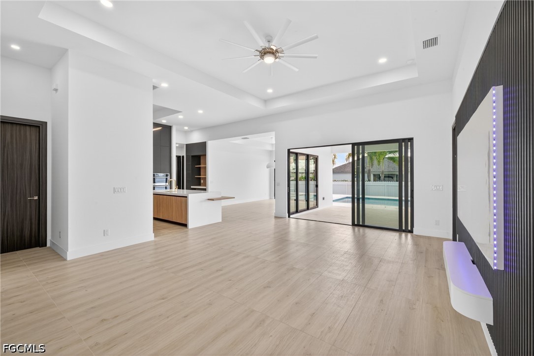 121 NW 35th Place