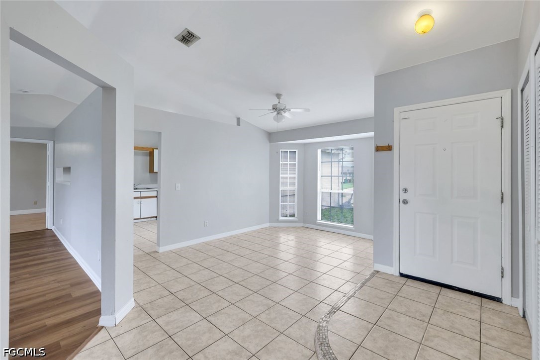 1409 SW 11th Place