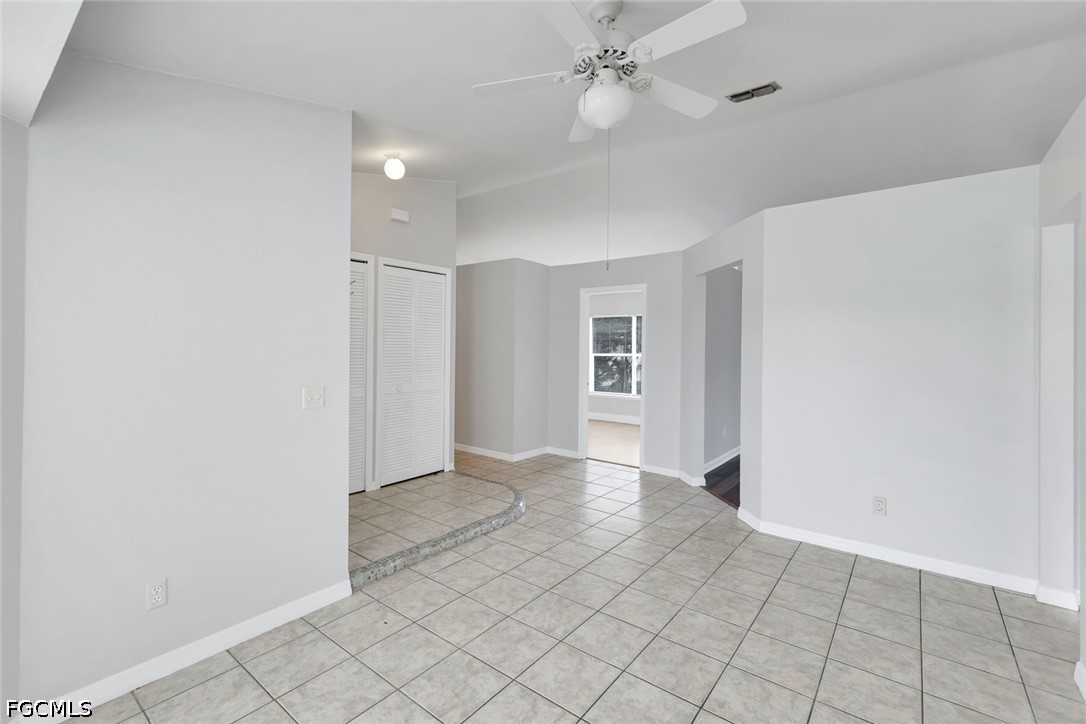 1409 SW 11th Place