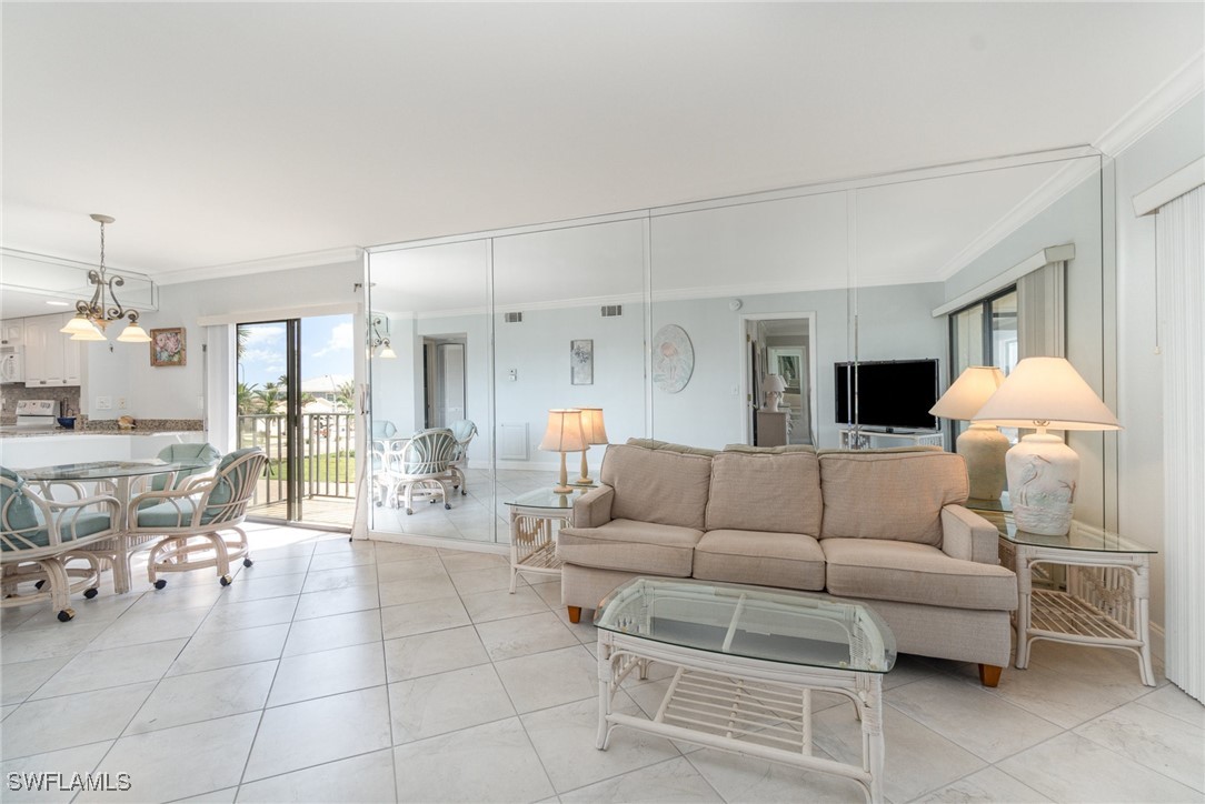 6645 Estero Boulevard 101