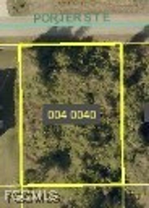 812 Porter Street E Lehigh Acres FL 33974