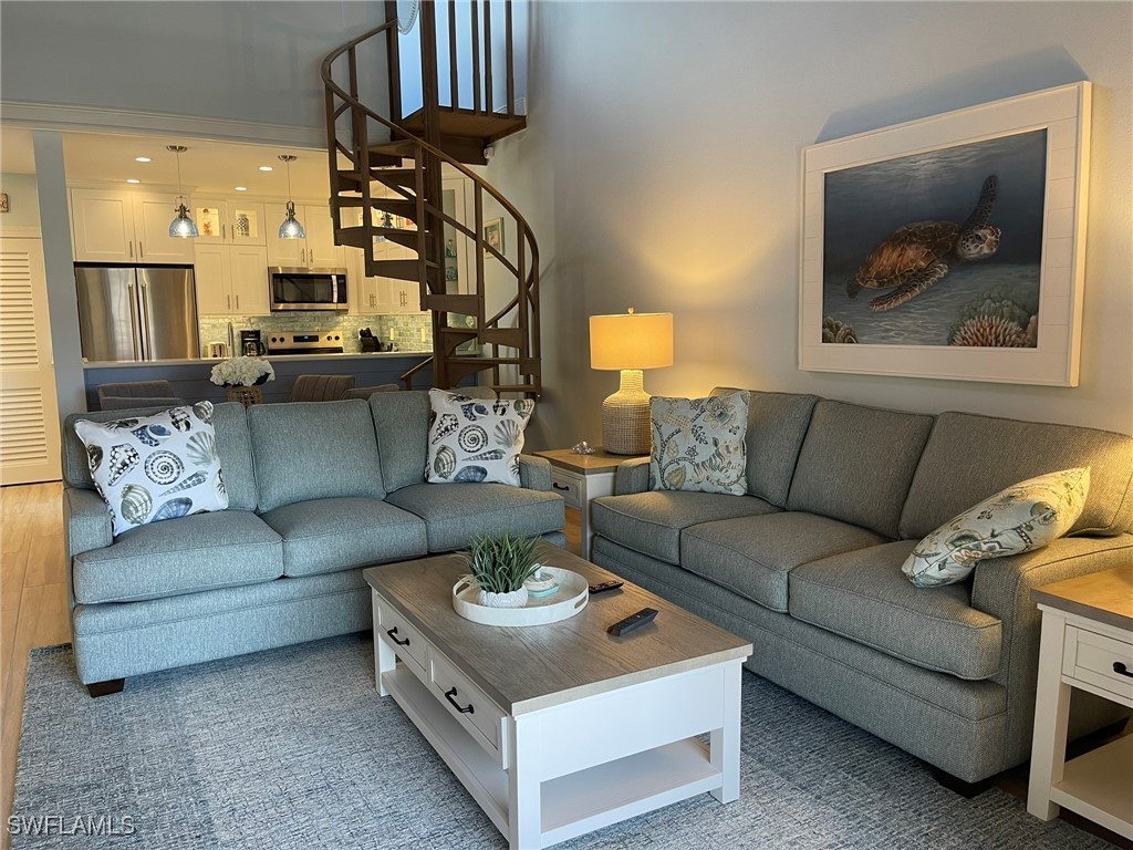 627 Nerita Street F-3