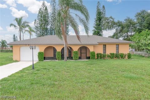 1438 Caywood Circle N Lehigh Acres FL 33936