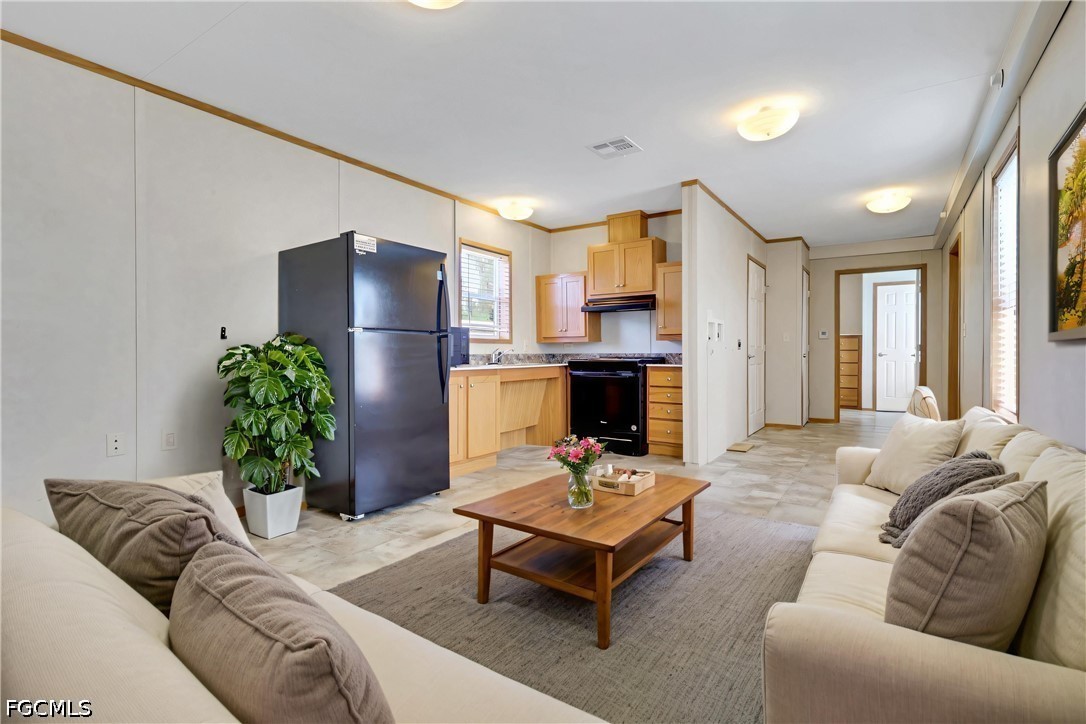 8111 Breeze Drive
