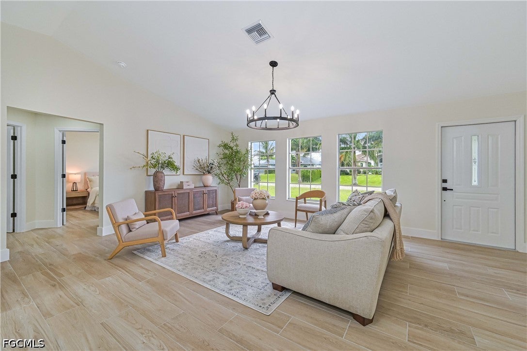1424 SW 28th Terrace