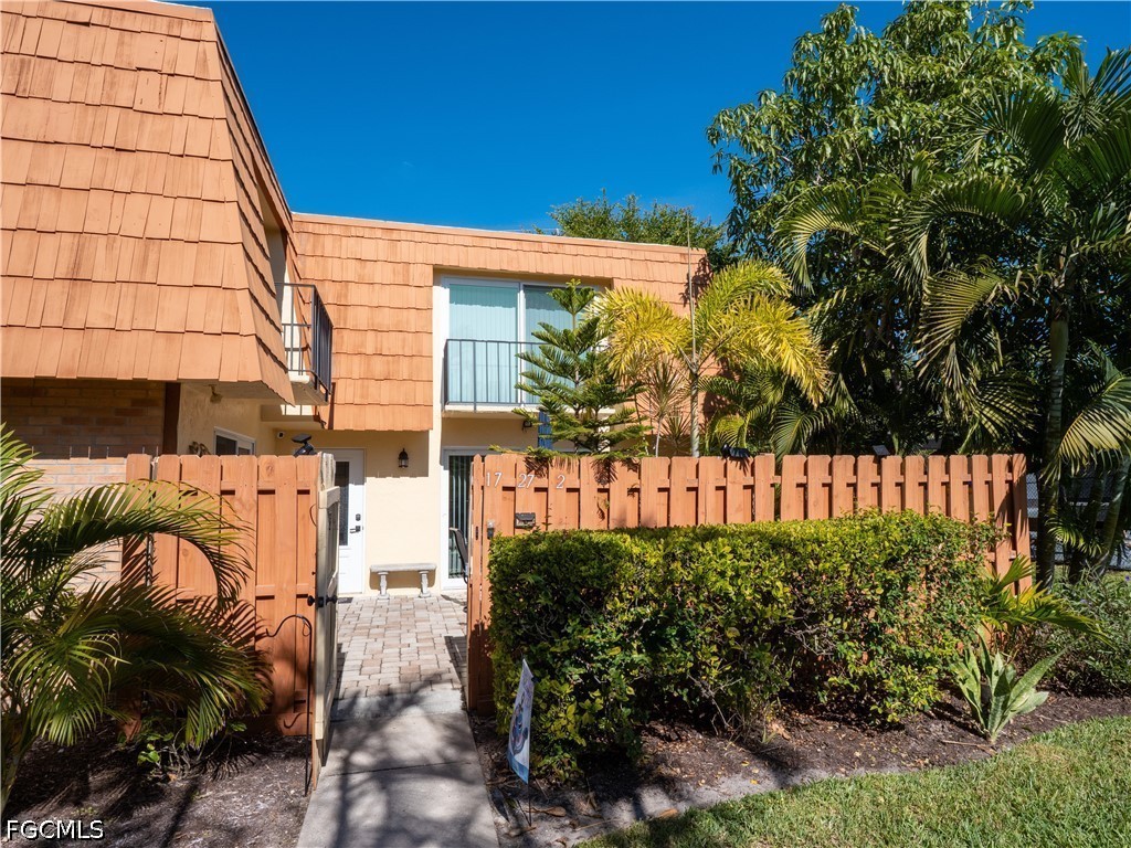 1727 Park Meadows Drive 2