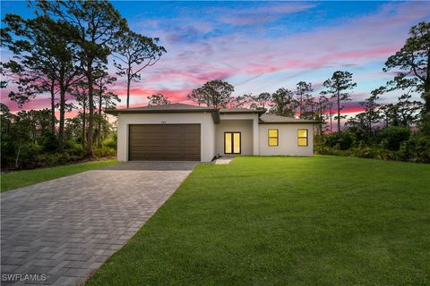 920 Palmetto Avenue E Lehigh Acres FL 33972