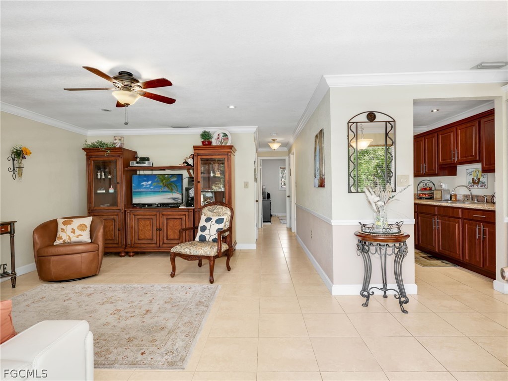 431 Van Buren Street C6