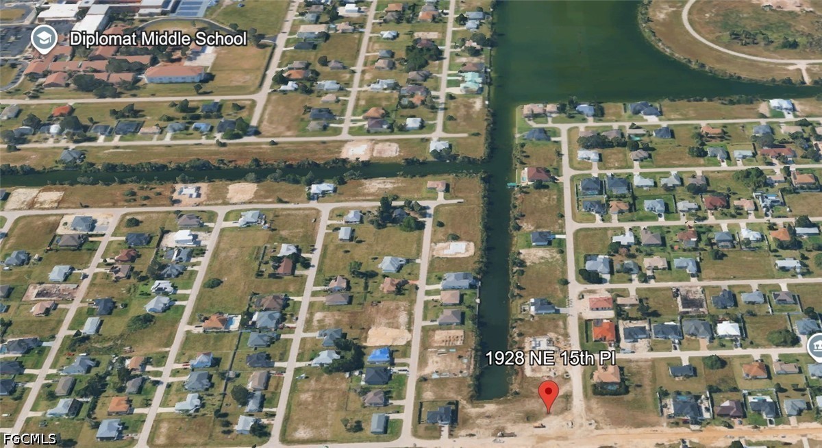1928 NE 15th Place