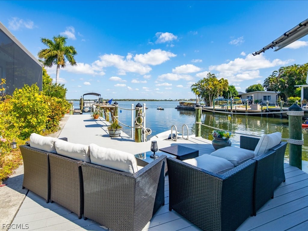 Matlacha, Florida, 33993, United States, 4 Bedrooms Bedrooms, ,3 BathroomsBathrooms,Residential,Active,2019859