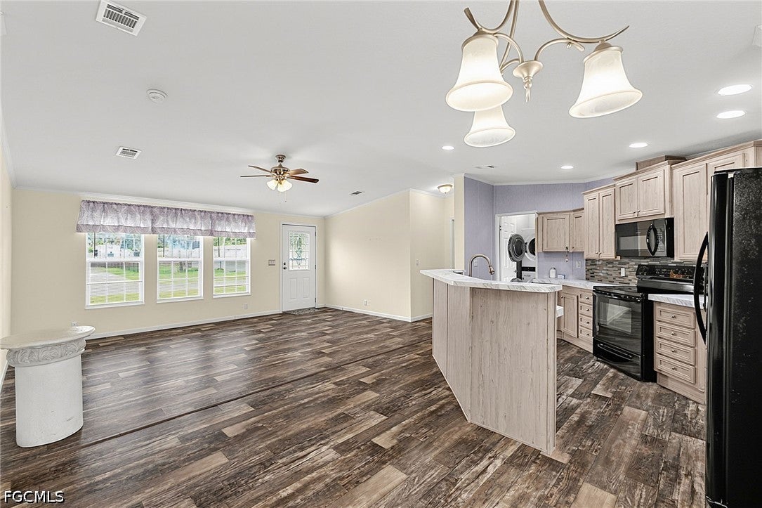 2471 Brownell Court