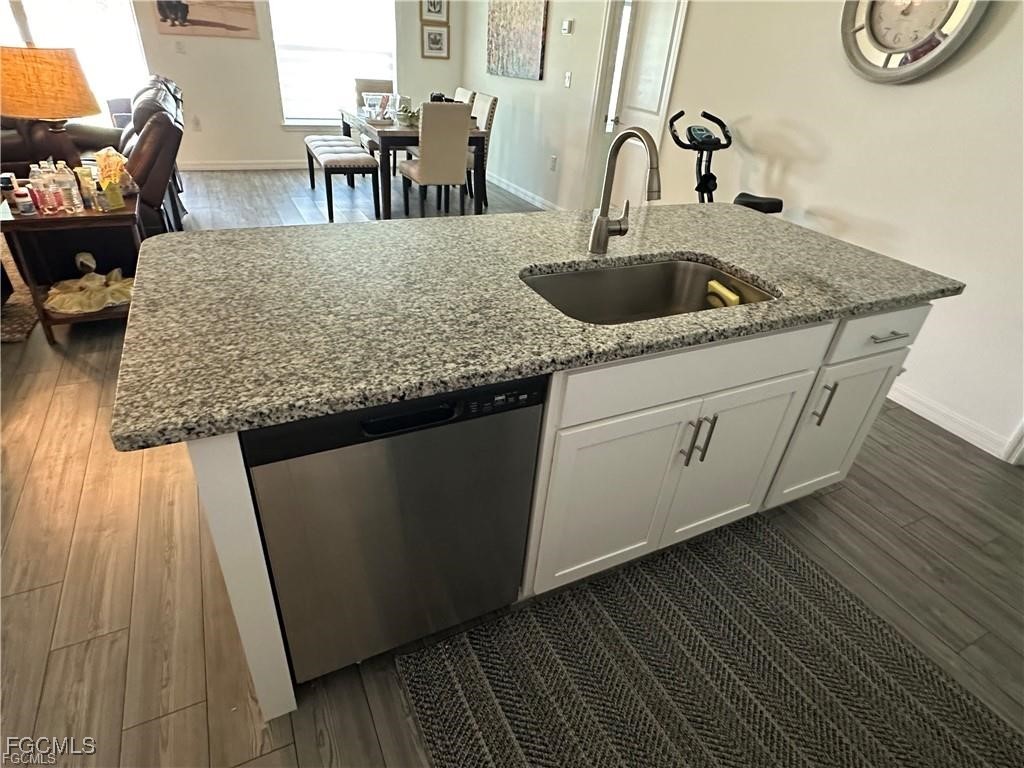 1009 NE 39th Terrace