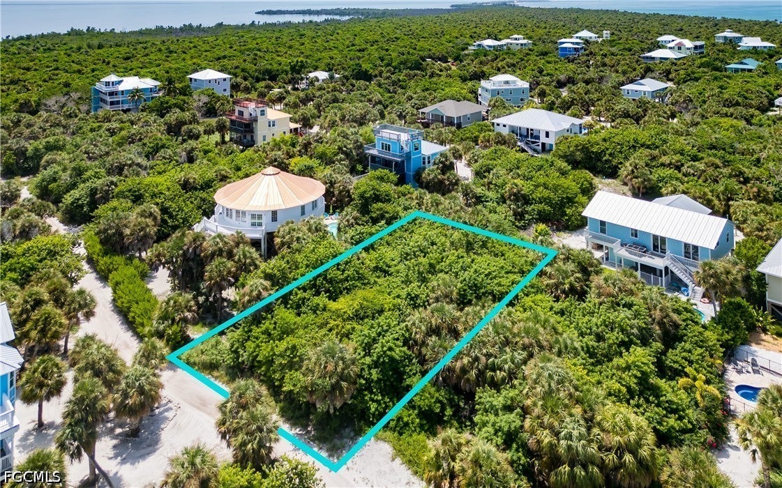 4471 Smugglers Drive
