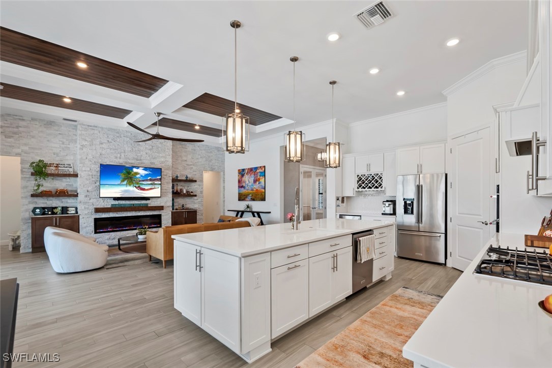 19129 Aqua Shore Drive