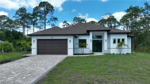 Tiny photo for 1019 Henry Avenue, Lehigh Acres, FL 33972 (MLS # 2026020169)