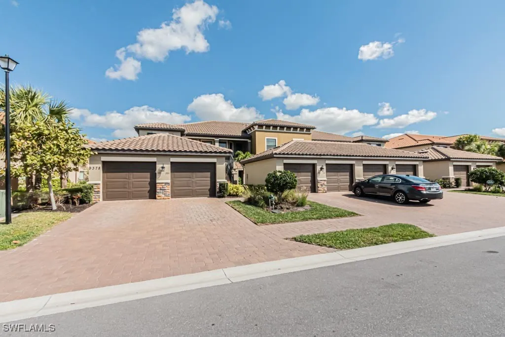 Naples, Florida 34119, United States, 2 Bedrooms Bedrooms, ,2 BathroomsBathrooms,Residential,Active,179594