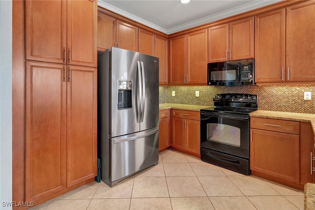 10430 Spruce Pine Court