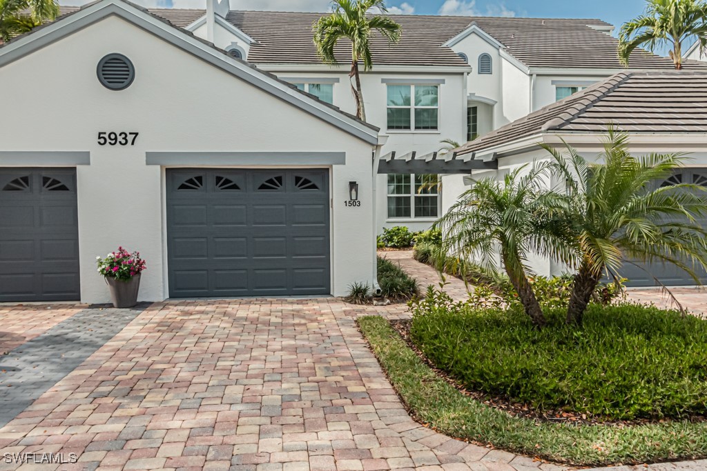 ENTRY TO CONDO