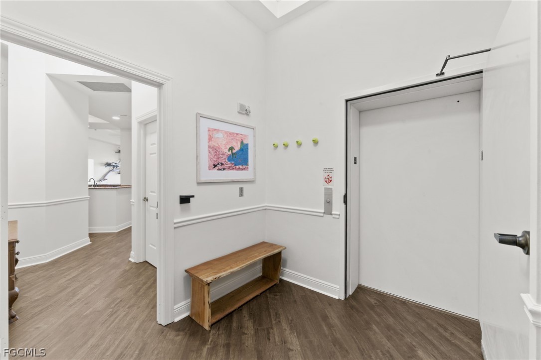 2743 1st Street 2703