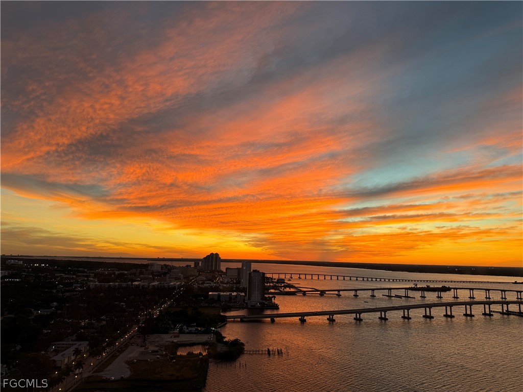 2743 1st Street 2703