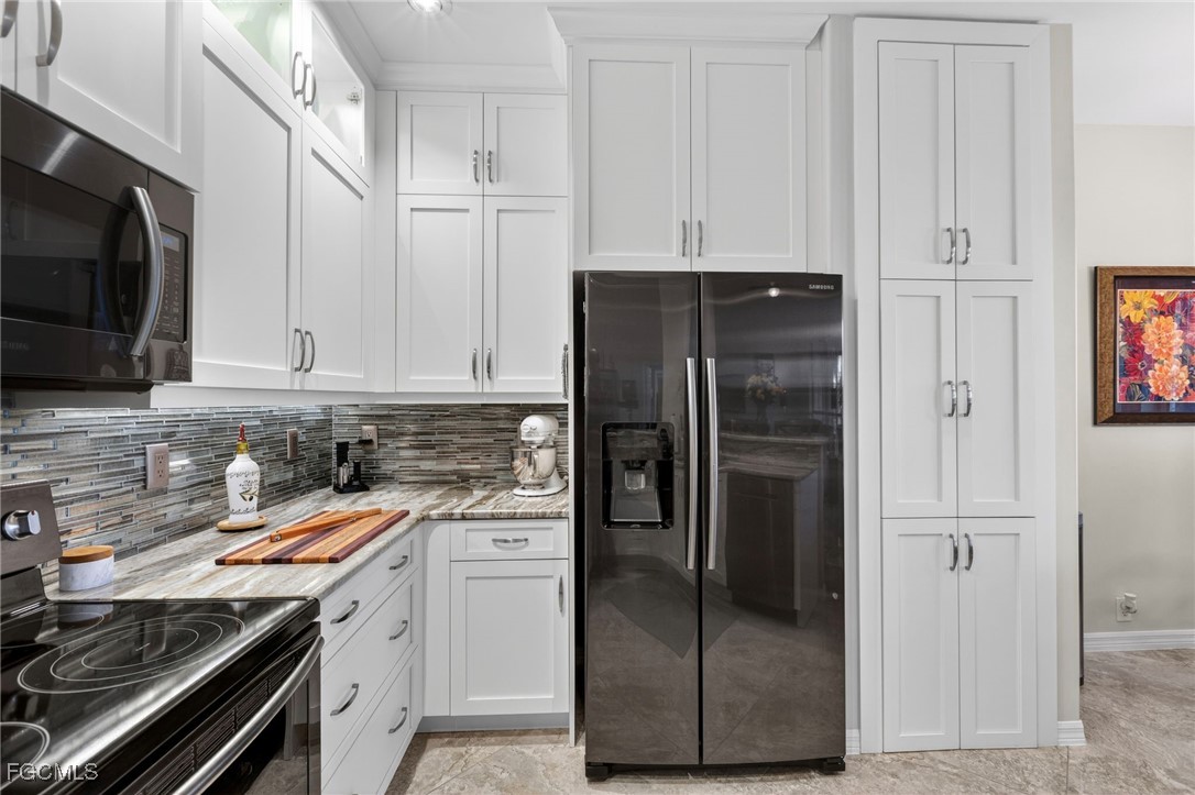 9310 Bayberry Bend 203