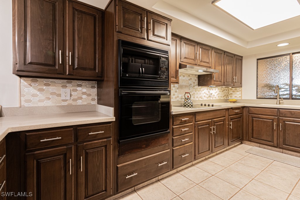 5260 S Landings Drive 605