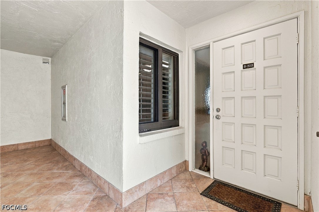 6660 Estero Boulevard 303