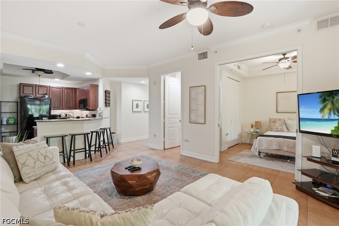 4450 Chickee Hut Court 103