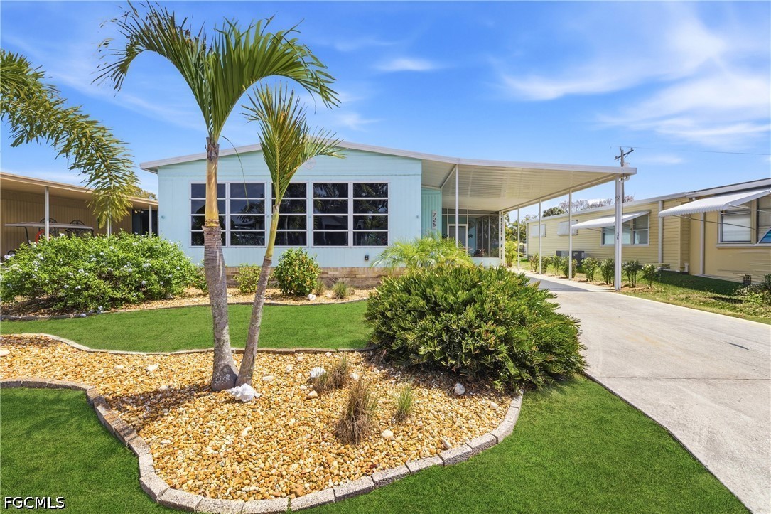 726 Knotty Pine Circle