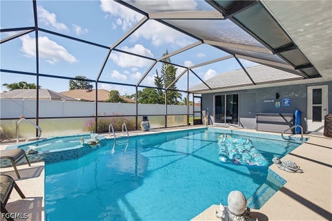 Tiny photo for 514 SE 34th Terrace, Cape Coral, FL 33904 (MLS # 2026039034)