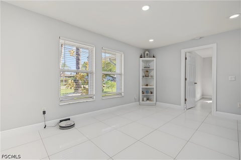 Tiny photo for 514 SE 34th Terrace, Cape Coral, FL 33904 (MLS # 2026039034)