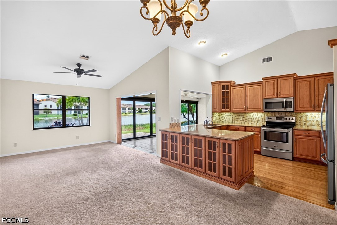 13235 Oak Hill Loop