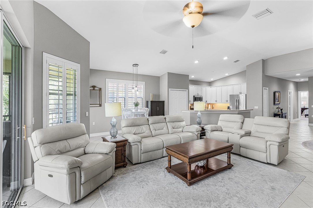 12051 Brassie Circle D202