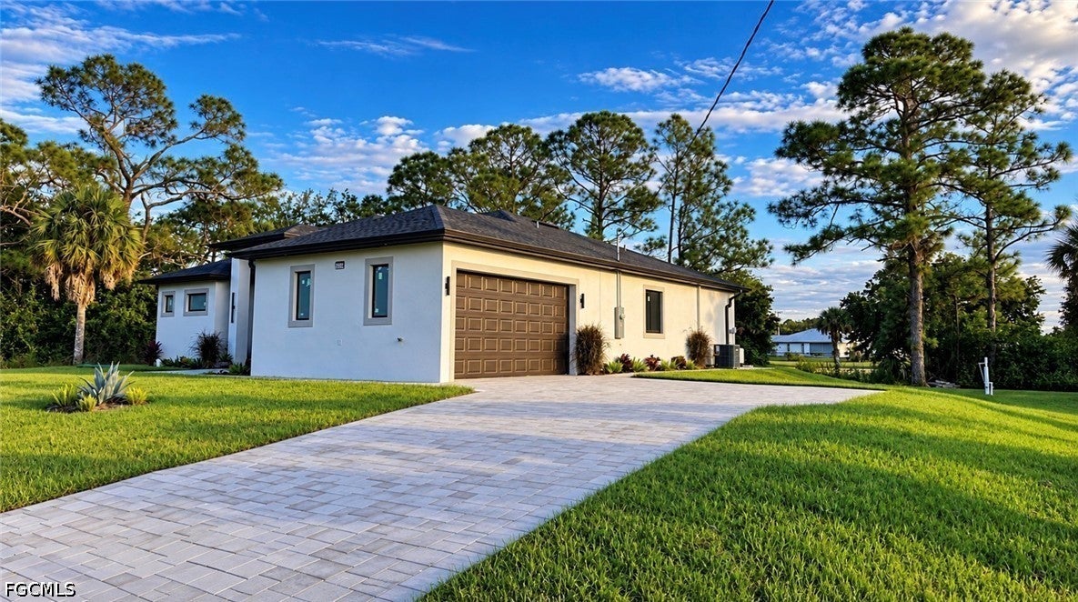 2009 Dixie Way