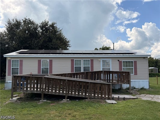 8240 PENNY DR, NORTH FORT MYERS, FL 33917 - Image 0edbd26a4ccc5998d1b5975fd39ab387/2986436248