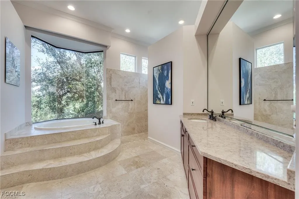 Fort Myers, Florida, 33908, United States, 5 Bedrooms Bedrooms, ,5 BathroomsBathrooms,Residential,Active,1992790