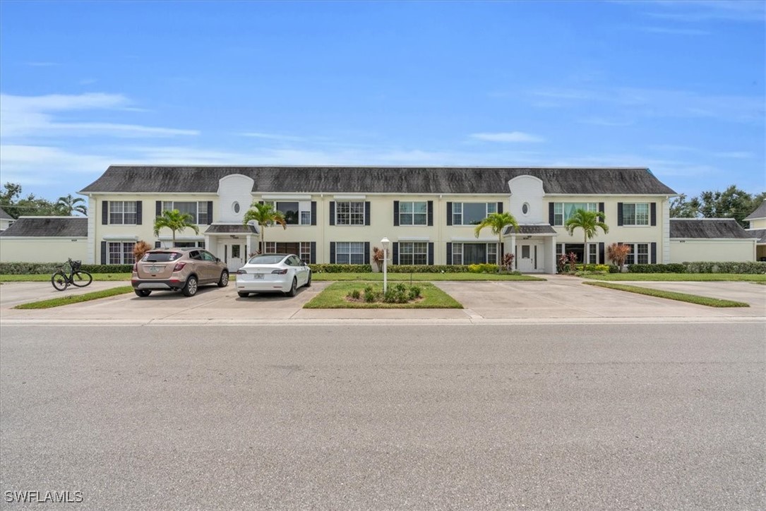 1376 S Brandywine Circle 4