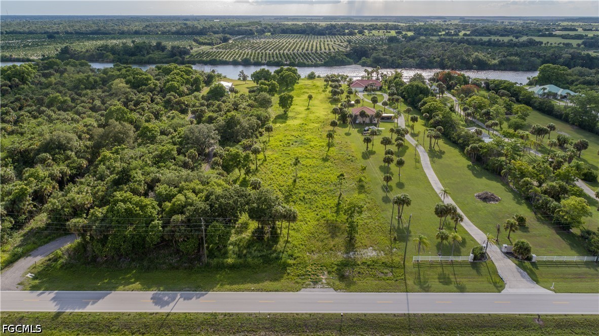 5220 Fort Denaud Road