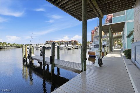 5886 Shell Cove Drive Cape Coral FL 33914