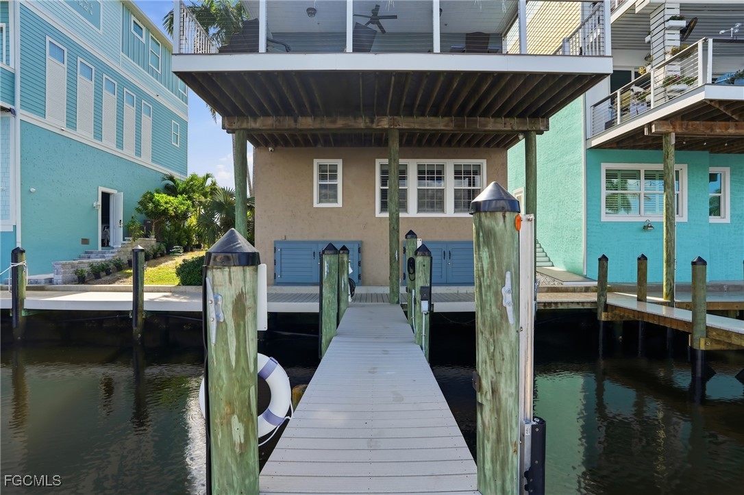 5886 Shell Cove Drive