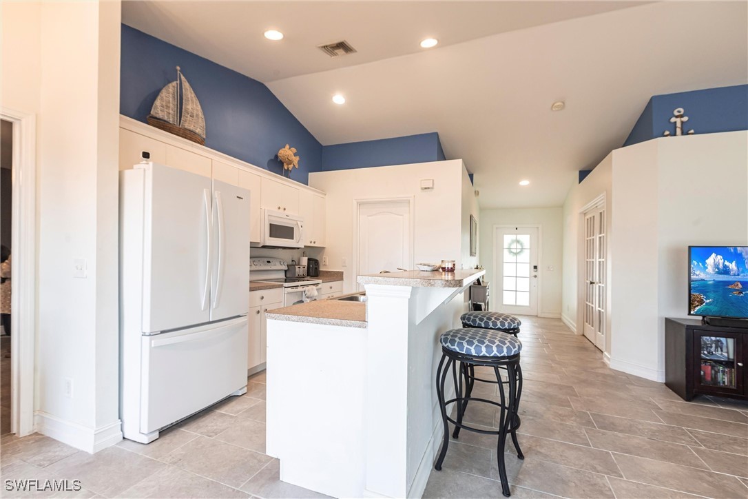 1713 S Gator Circle