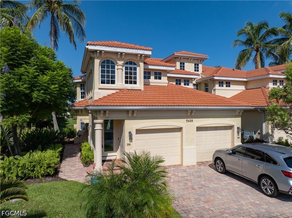 5610 Cape Harbour Drive 201